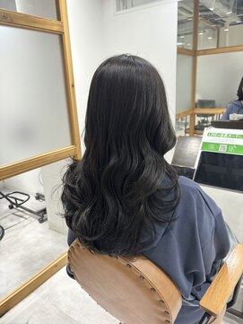 【岩本】韓国風レイヤースタイル　黒髪