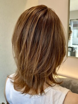 ビーフォーユー(B4U) オレンジカラー・ミディアムレイヤー