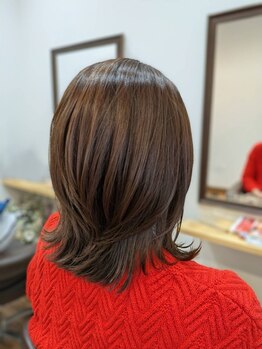 主婦の方必見◎ダメージレス×おしゃれを楽しむ白髪染めを。白髪をしっかりカバーしながら、艶感もUP♪