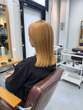 ロカ 表参道(loka) ブロンドヘア[表参道/ブリーチ/ハイライト]Mai