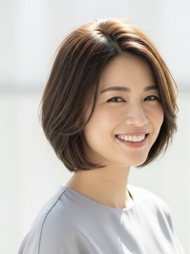 レヴィア(REVIA) 白髪ぼかしハイライトブリーチミルクティーベージュ