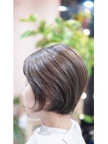 ネス(NESS) 毛量のあり癖毛の方のマットカラーなディスコネショート167