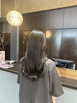 アールトゥーヘアー(art To Hair) ブリーチなしWカラー/グレージュ/ロングヘア