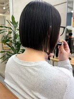 ローマージングウマエ(ROAMER jingumae)&nbsp;切りっぱなしボブ