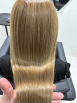 ポワト 獨協大学前(poi to...)&nbsp;艶感ストレート 髪質改善ロング