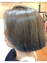ヘアーズカフェ アン(HAIR'S CAFE an) 毛先のグラデーションカラー