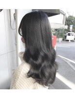 ネイヴィル(navile)&nbsp;◎赤みのない透け感グレージュ