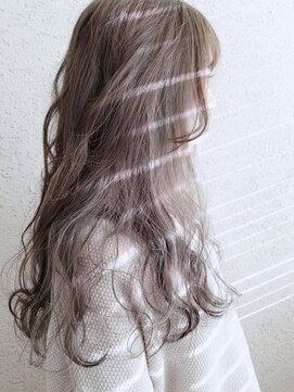 レアリテ(Realite) グレージュインナーハイライト