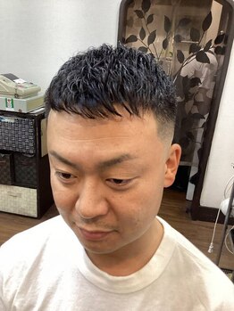 バーバーオオキ(Barber Ohki)の写真/≪【ご新規様限定】フェード＆濡れパン＆シェーブ＆眉カット¥8500≫直毛でお悩みの方へ！