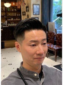 ルドローブラントオオサカ(LUDLOW BLUNT Osaka) 【LUDLOW BLUNT】サイドパート フェードカット