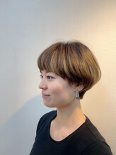 アジュガヘア(ajuga hair) グレージュカラーマッシュスタイル