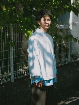 ランタン(LANTERN)の写真/トレンドのセンターパート/スパイキーショート/フェザーパーマもお任せ◎高いデザイン力が人気の秘密♪