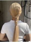 シンプルポニーテール