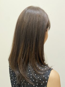 ピークアブー アヴェダ アトレ恵比寿(PEEK-A-BOO AVEDA) ミディアムレイヤーベージュブラウン