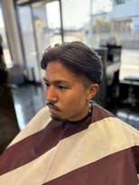 ヒロザバーバー(HIRO THE BARBER)&nbsp;フェード＆グレージュカラー