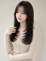 ユーフォリア 青山(Euphoria)&nbsp;20代透明感カラー×レイヤーカット小顔アッシュブラウン