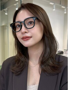 ノイ 銀座(noi) 顔周りレイヤーカットべージュカラーくびれレイヤーカット