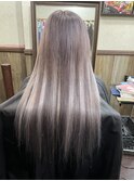 ”クレイ”ベージュのカラーエクステ