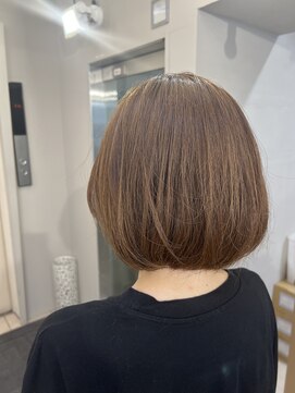 サロン ド ビカ(Salon de bika) オルチャンボブ×ハイトーンベージュ