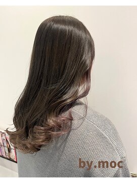 モック(moc) ロングヘアスタイル