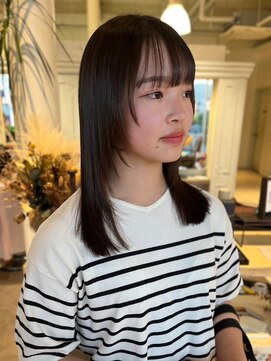 オブジェ シエル(obje't ciel) 【obje’t ciel】黒髪ストレートセミロング【暮石唯】