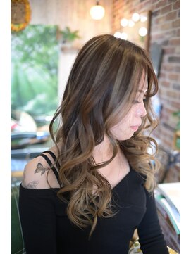 ソワカ(SOWAKA) ハイトーンバレイヤージュ