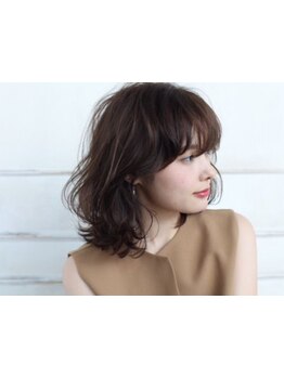 年齢を重ねる度にキレイに…♪白髪や髪質の変化が気になる大人女性の魅力をさらに引き出します◎