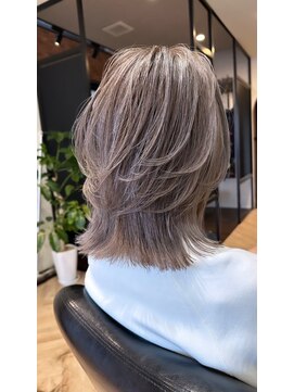 ハーツ(Heart's) 白髪ぼかし脱白髪染め似合わせショートボブ40代50代60代♪
