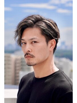 クロムトウキョウ ザ バーバー 新宿本店(CHROM TOKYO the Barber) アップバング/ツイストスパイラル/メンズ/メッシュ/パーマ