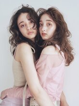 ファッション誌、ファッションショーなどのヘアメイクもしております☆