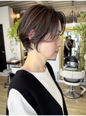 NUDE 白髪ぼかしハイライト 脱白髪染め 大人ショートボブ