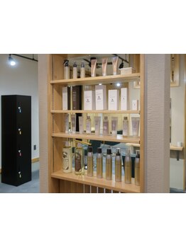 理想の美しいナチュラルストレートが叶う♪あなたの髪に、サロン仕上げの艶と手触りを！