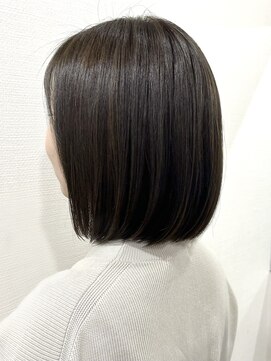 ベルポ(Bellpo) 赤みさよなら 春のオリーブベージュカラー