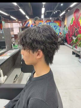 カーニー 北千住(kearny) メンズカットパーマ/ニュアンスパーマ/フェザーパーマ[北千住]