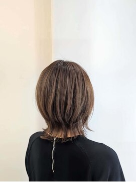 ネスト(Nest) スモーキーウルフ