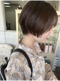 ショートボブ