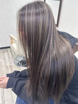 ベルヘアーデザイン 堺東(Belle hair Design) ハイライトレイヤーカットイルミナカラー20代30代40代堺東