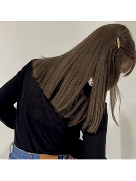 シェーン 仙台駅広瀬通店(schon) ぷつっとロング×ベージュ