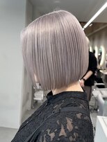 ソル ジングウマエ(SOL JINGUMAE) 表参道ハイトーンカラーショートヘアボブブロンドペールカラー