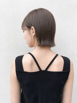 フォト 新宿三丁目(foto) 髪質改善縮毛矯正地毛風ストレート切りっぱなしボブ