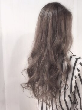ヘアサロンエム 渋谷店(HAIR SALON M) プラチナベージュ