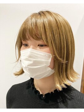 グミ(gumi) *gumi*顔回りレイヤー×ハイトーンボブ