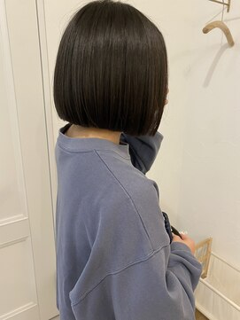 シェノン(chainon) 切りっぱなしボブ