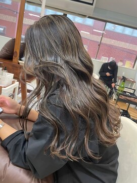 アヤメ 巣鴨店(ayame) (ayame巣鴨)髪質改善_艶髪_____