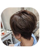 エルラ(ELRA)&nbsp;白髪ぼかし×上品ショート