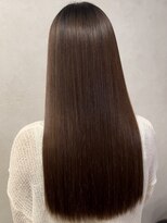 リリス(Ryllis)&nbsp;シルクストレート/縮毛矯正/髪質改善/美髪矯正