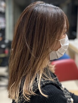 ヘアークリアー 春日部 大人可愛いインナーカラーアイロン仕上げレイヤー/30代40代50代
