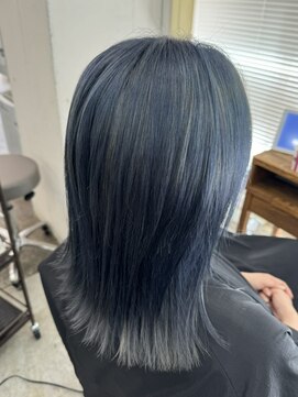 アジールヘア 北千住駅西口店(agir hair) 寒色系ブルーアッシュシルバーグレージュ 韓国スタイル 北千住