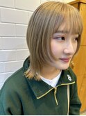顔周りレイヤー×ホワイトベージュ