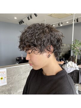 グリッター(GLITTER) クラッシュパーマ